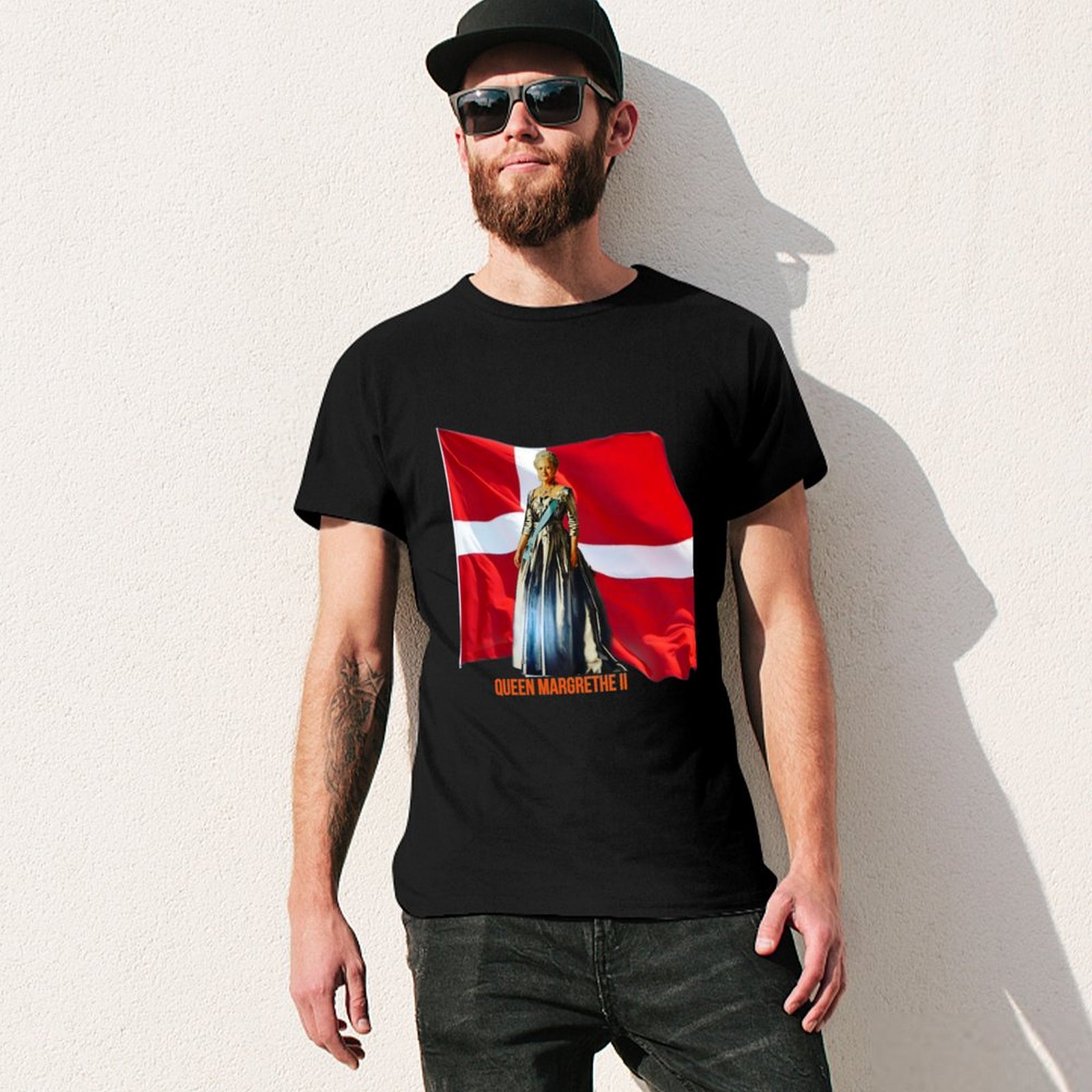 T-Shirt Regina Margherita II,  - Queen Street Fashion recensione e prezzo