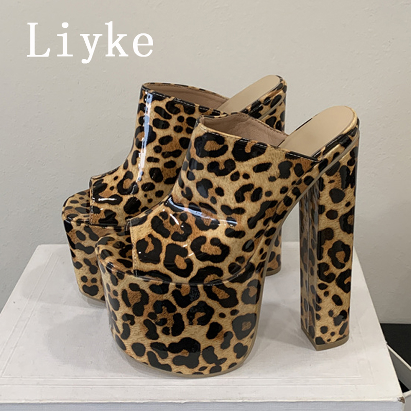Liyke Runway Fashion 18CM Tacc - Fashion Street Night recensione e prezzo
